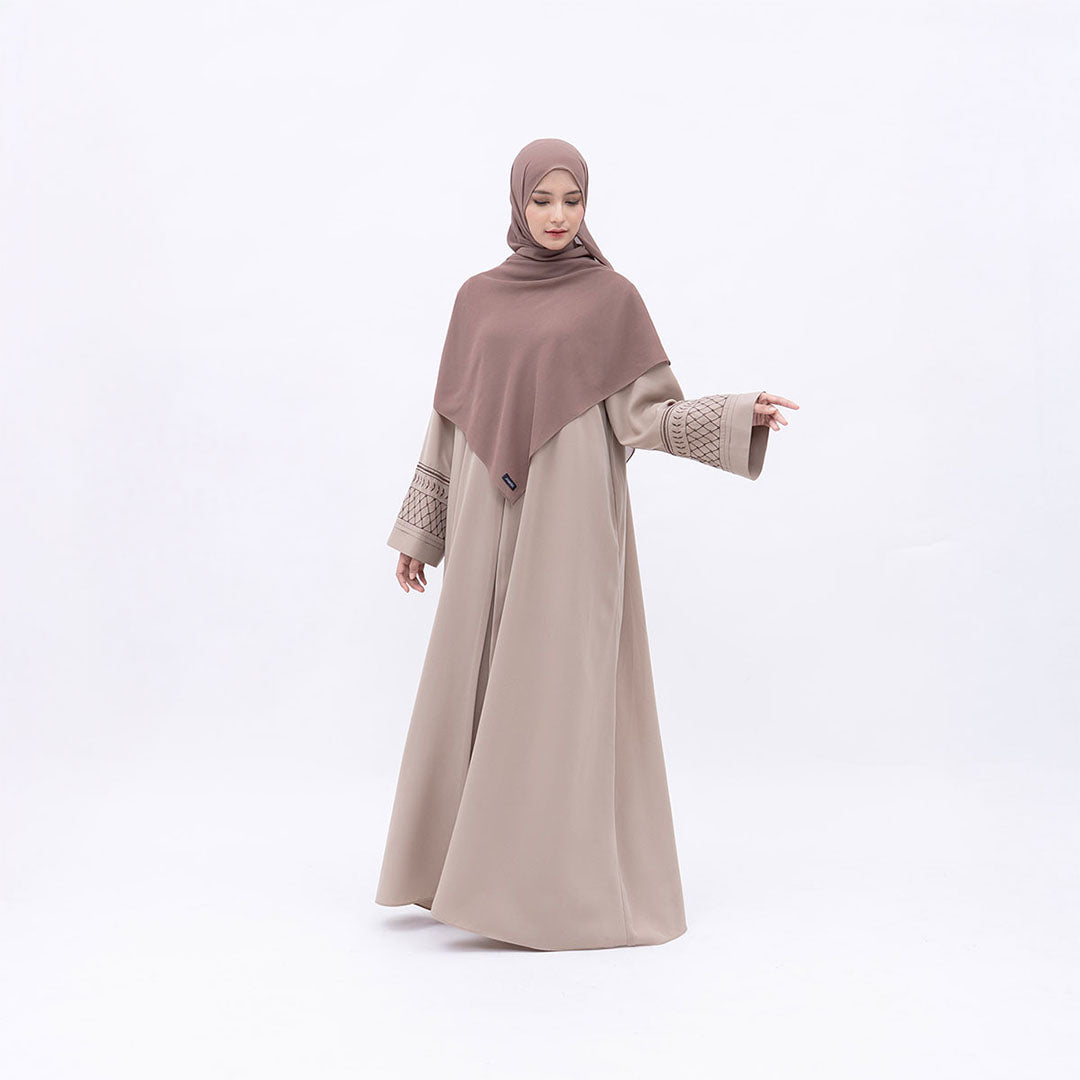 Aqsa Abaya