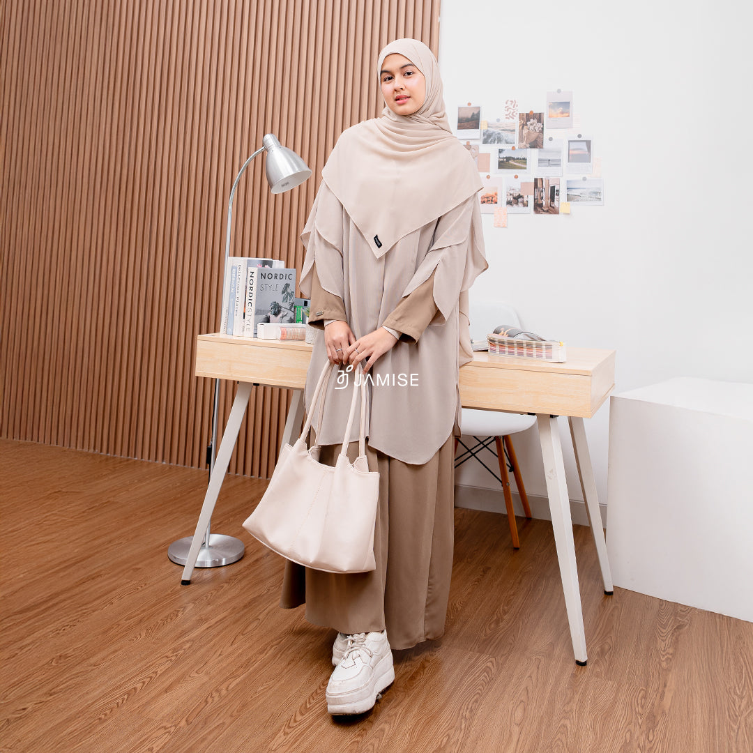 Audy Dress