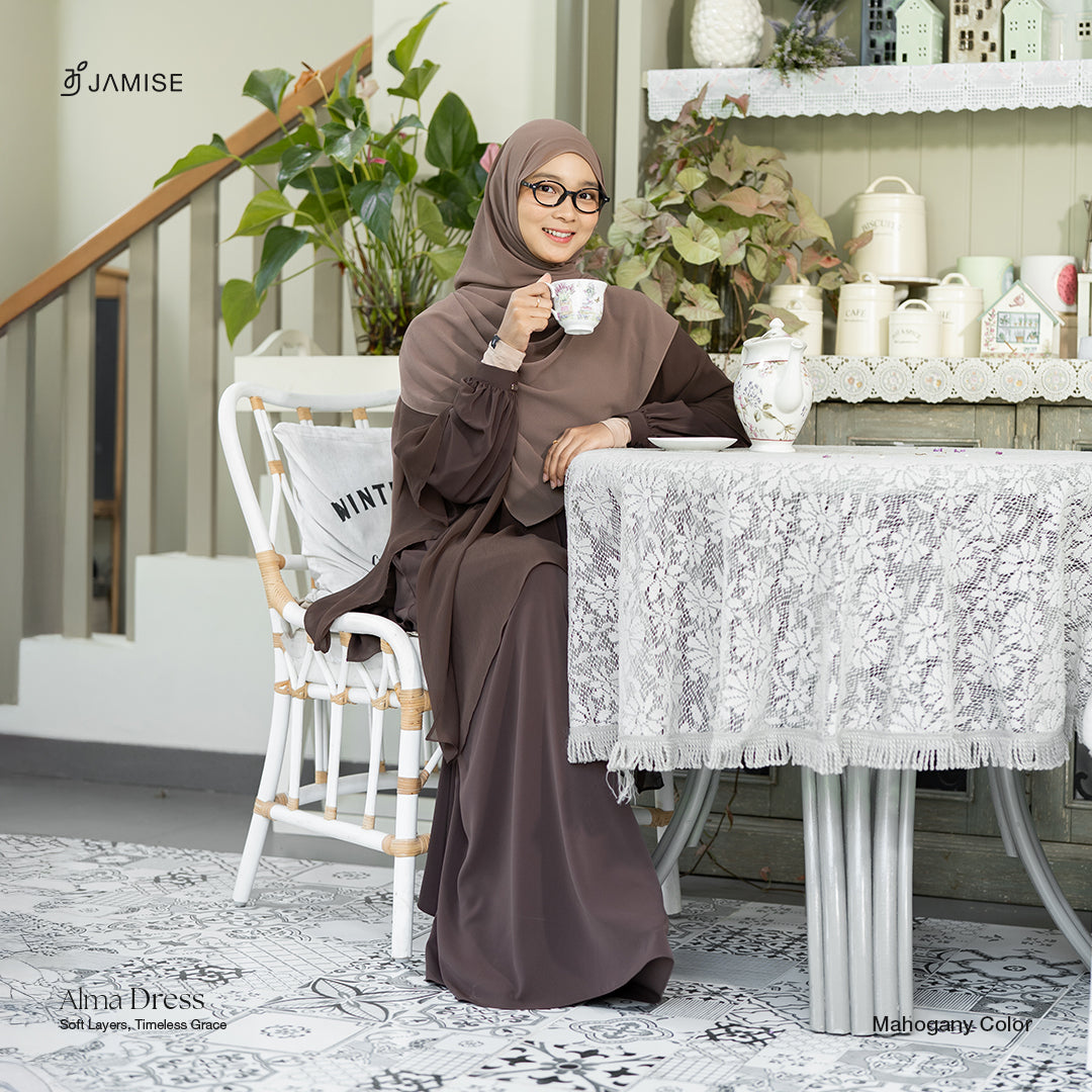 Alma Dress