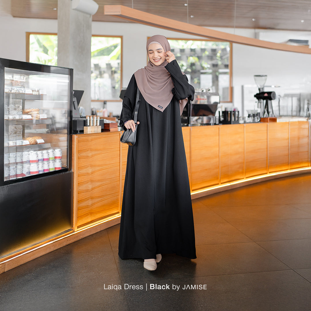 Laiqa Dress
