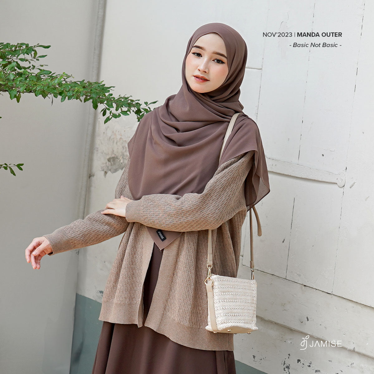 Manda Outer Knitt | Cardigan Rajut