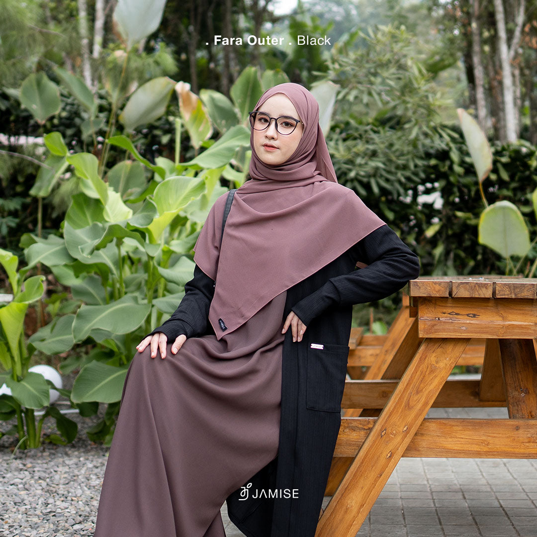 Fara Outer