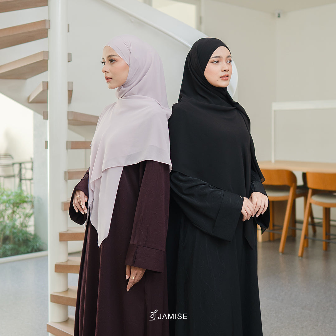 Naqiba Dress