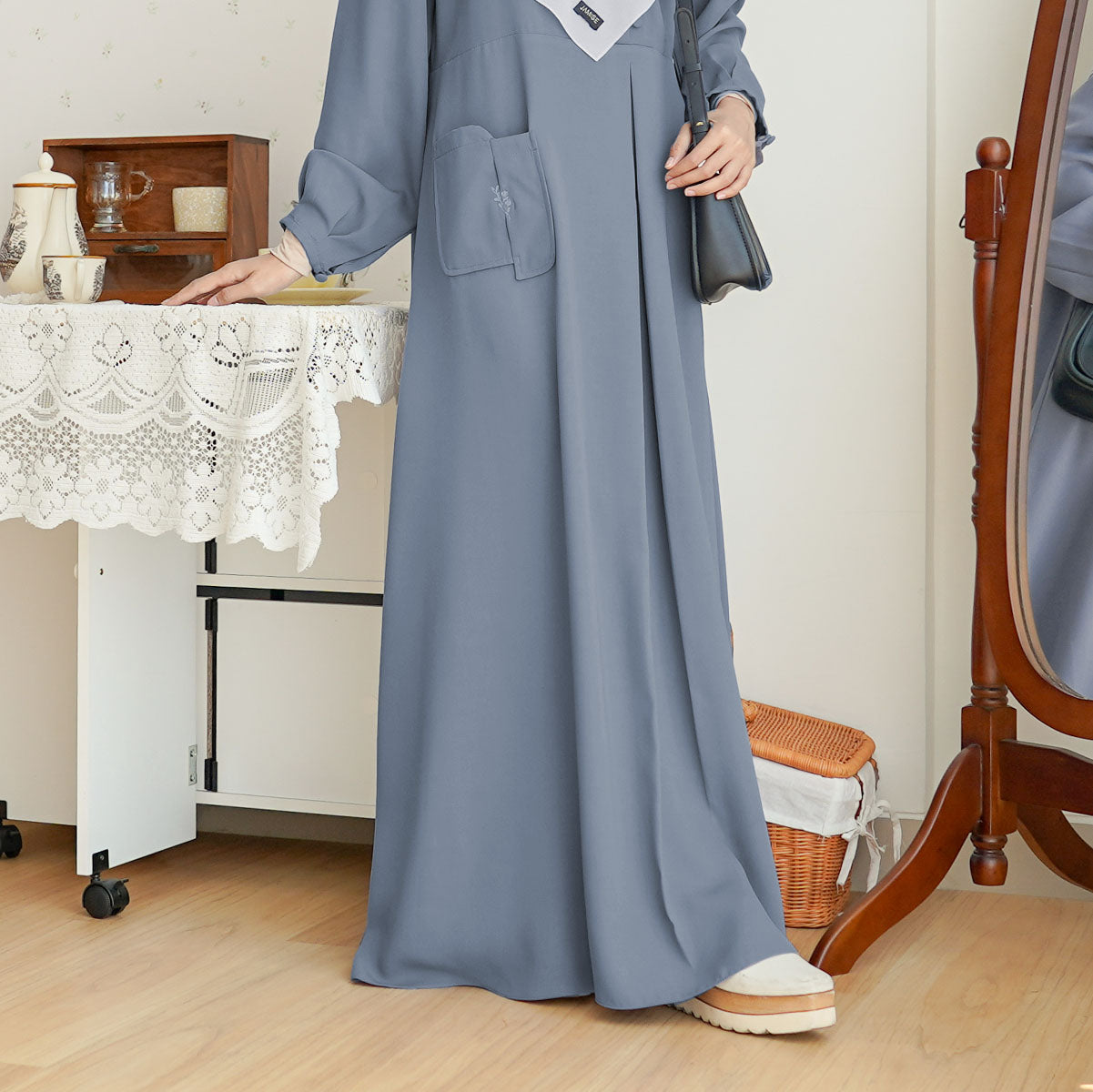 Lizzy Dress